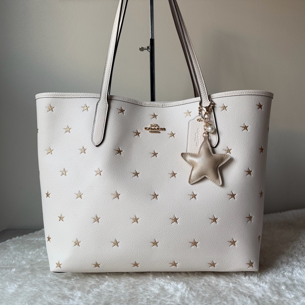 Coach City Tote Bag with star print and star charm